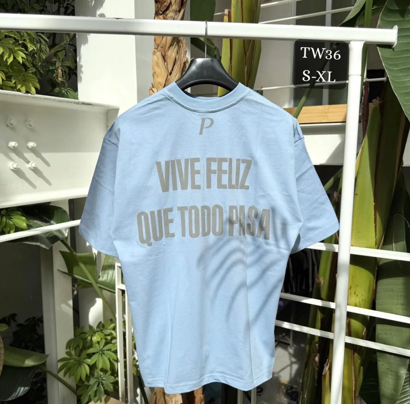 T shirt premium quality (vive feliz)